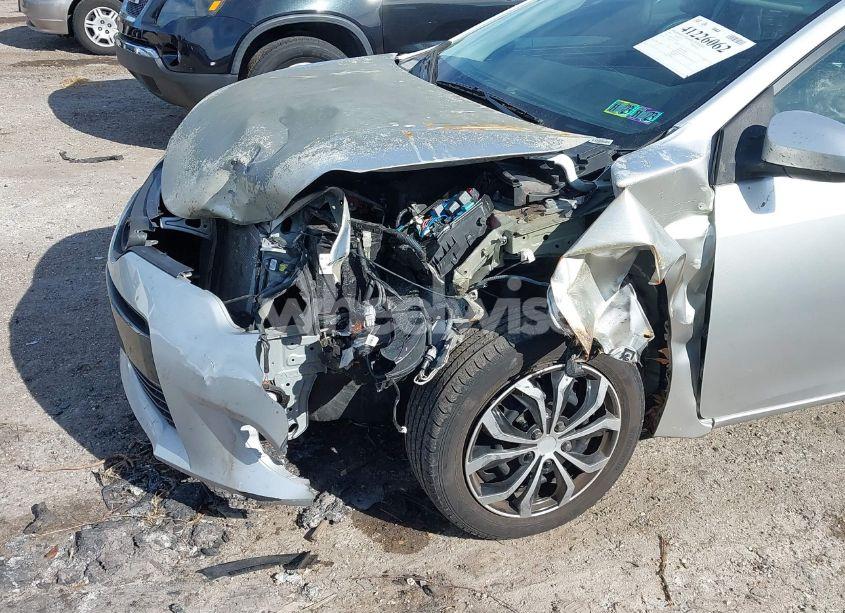 Photo 6 of 2016 Toyota Corolla LE (VIN 2T1BURHE6GC625780)