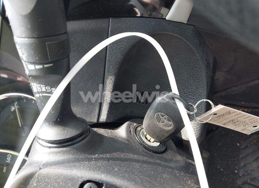 Photo 11 of 2016 Toyota Corolla LE (VIN 2T1BURHE6GC628873)