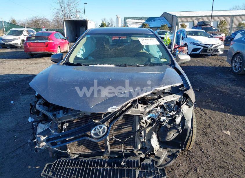 Photo 12 of 2016 Toyota Corolla LE (VIN 2T1BURHE6GC638853)