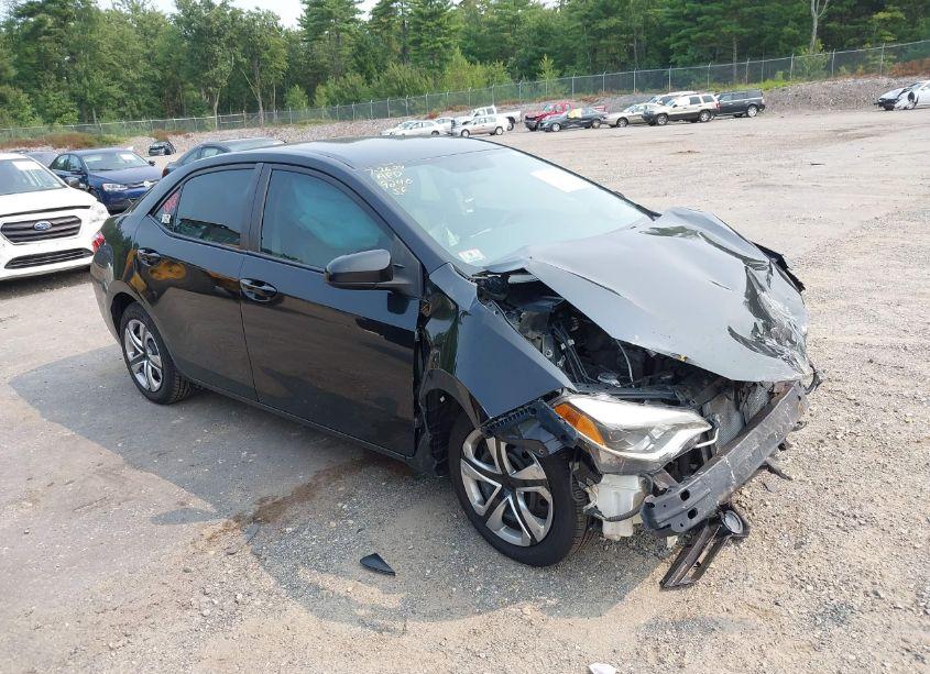 2016 Toyota Corolla LE (VIN 2T1BURHE6GC649240) main photo