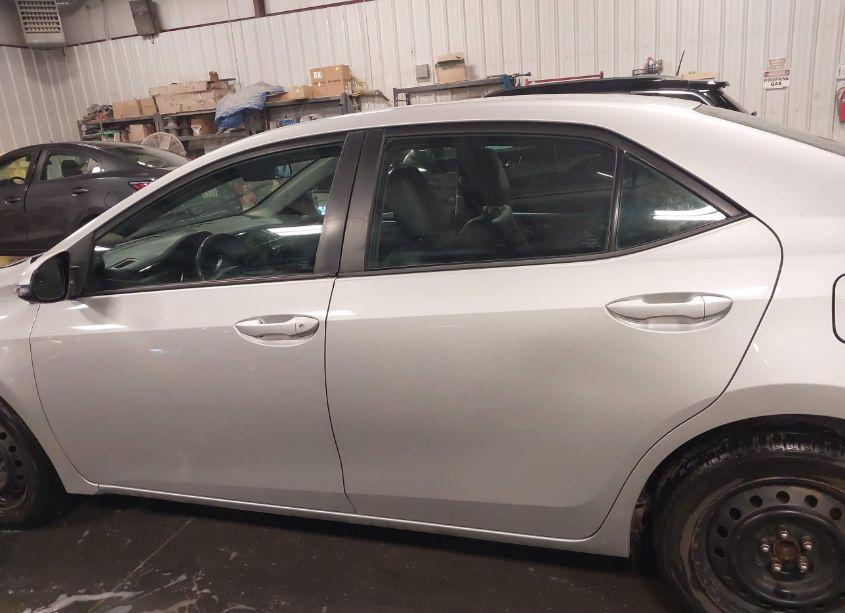 Photo 14 of 2016 Toyota Corolla S (VIN 2T1BURHE6GC665504)