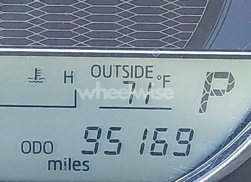 Photo 15 of 2016 Toyota Corolla LE (VIN 2T1BURHE6GC667589)