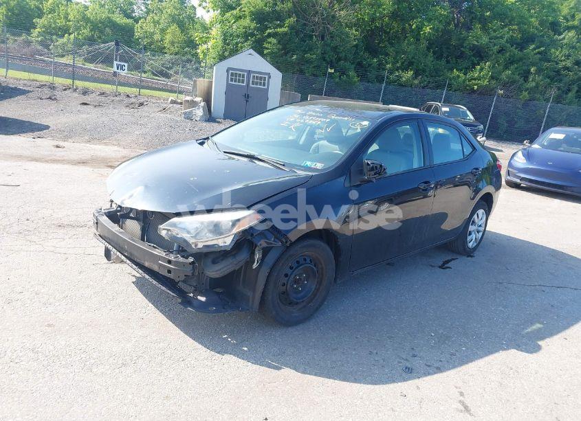 Photo 2 of 2016 Toyota Corolla LE (VIN 2T1BURHE6GC667589)