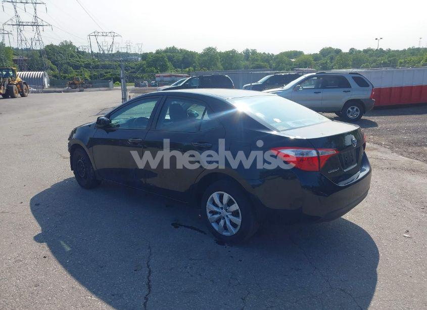 Photo 3 of 2016 Toyota Corolla LE (VIN 2T1BURHE6GC667589)