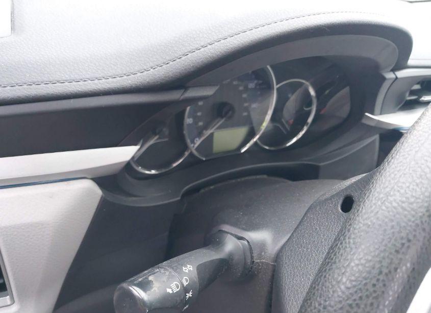 Photo 14 of 2016 Toyota Corolla LE (VIN 2T1BURHE6GC670475)