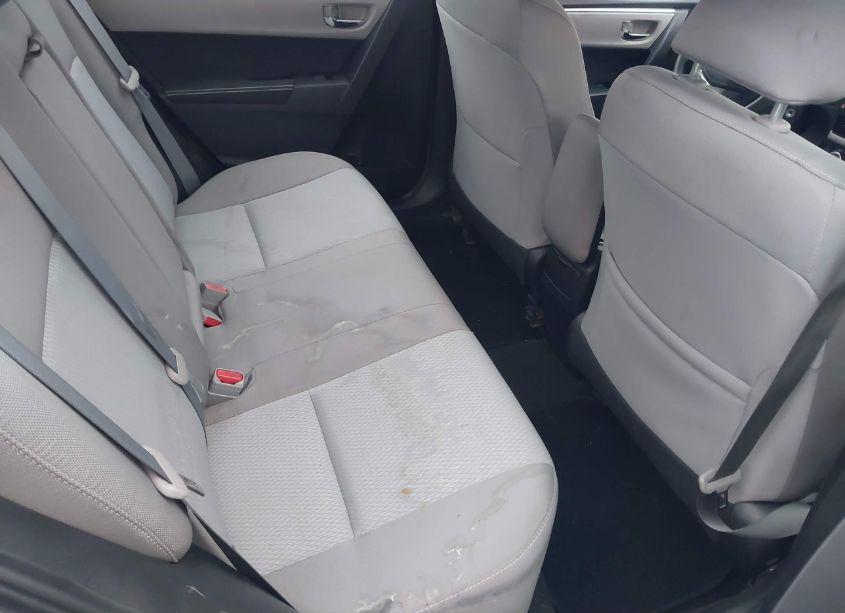 Photo 8 of 2016 Toyota Corolla LE (VIN 2T1BURHE6GC670475)