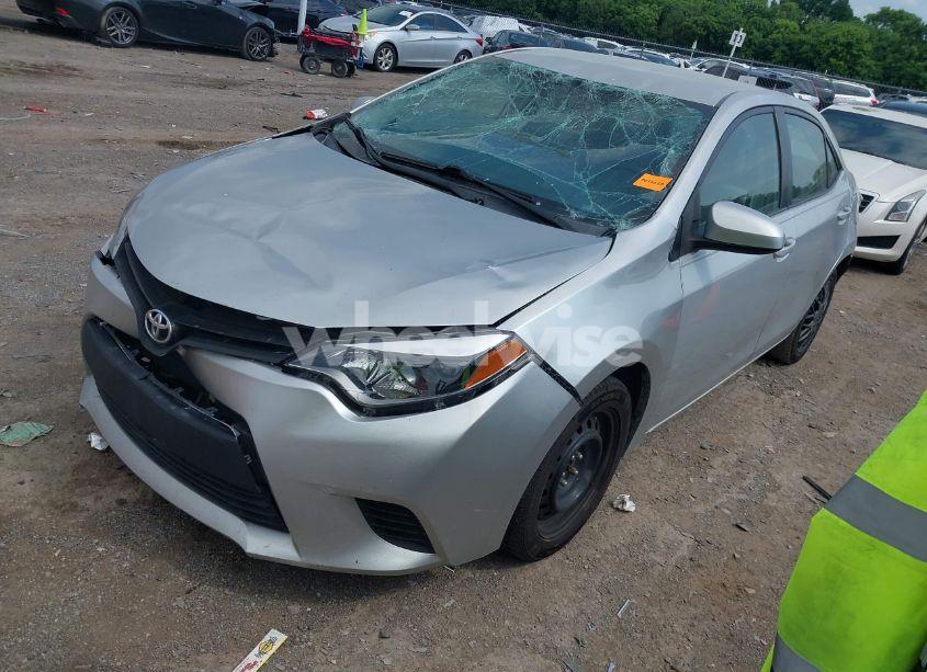Photo 2 of 2016 Toyota Corolla LE (VIN 2T1BURHE6GC683260)
