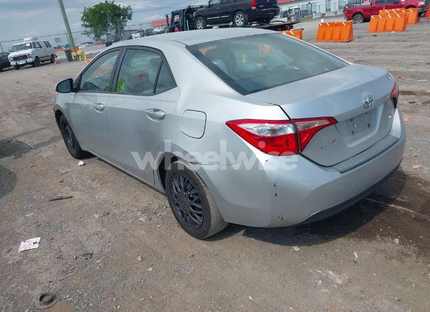 Photo 3 of 2016 Toyota Corolla LE (VIN 2T1BURHE6GC683260)