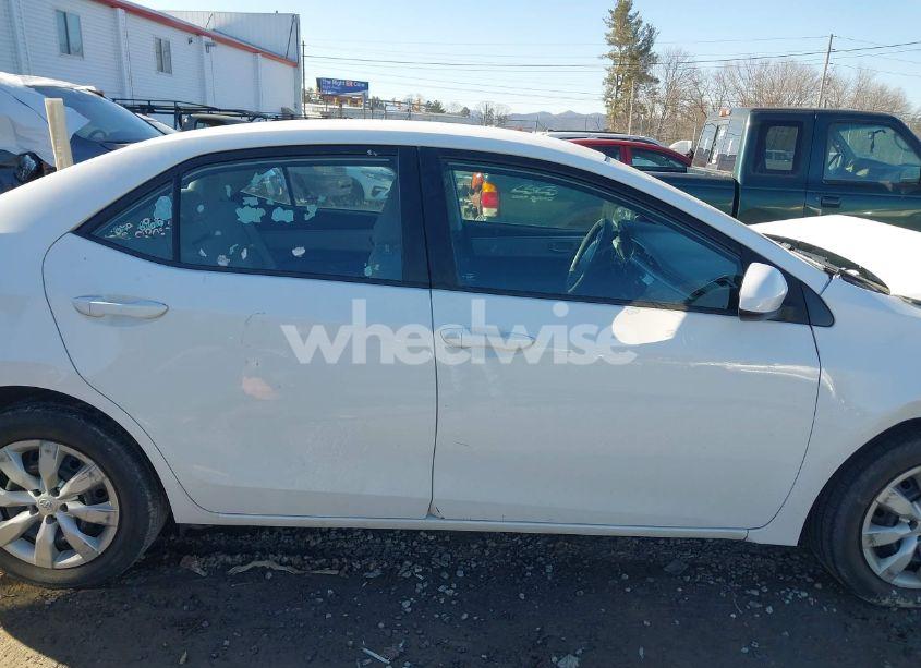 Photo 14 of 2016 Toyota Corolla (VIN 2T1BURHE6GC697286)