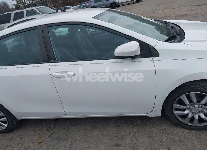 Photo 13 of 2016 Toyota Corolla LE (VIN 2T1BURHE6GC709758)