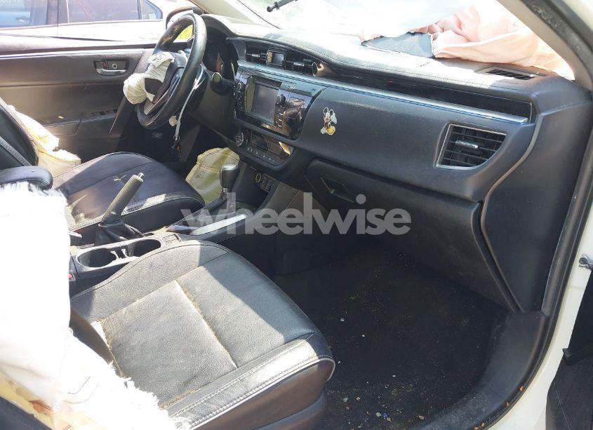 Photo 5 of 2016 Toyota Corolla S PREMIUM (VIN 2T1BURHE6GC715530)