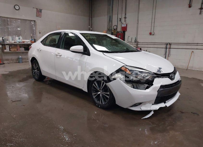 2016 Toyota Corolla LE PREMIUM (VIN 2T1BURHE6GC726656) main photo