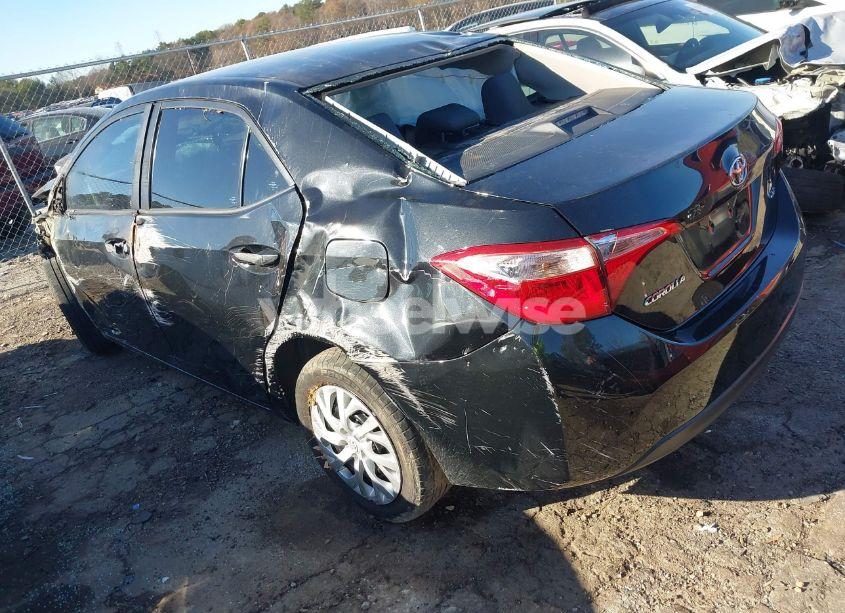 Photo 3 of 2017 Toyota Corolla LE (VIN 2T1BURHE6HC786874)