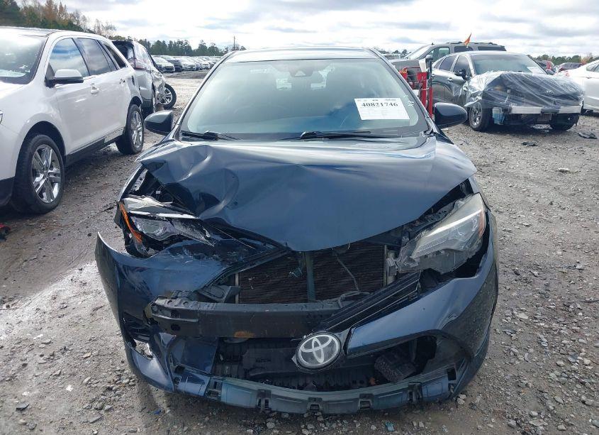 Photo 12 of 2017 Toyota Corolla LE (VIN 2T1BURHE6HC806573)