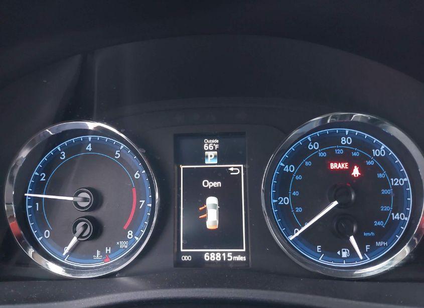 Photo 7 of 2017 Toyota Corolla SE (VIN 2T1BURHE6HC825818)