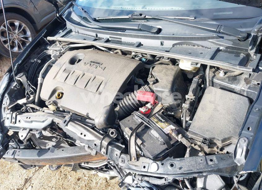 Photo 10 of 2017 Toyota Corolla LE (VIN 2T1BURHE6HC843736)