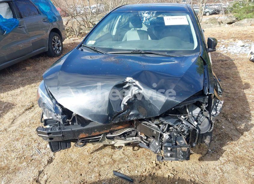 Photo 12 of 2017 Toyota Corolla LE (VIN 2T1BURHE6HC843736)