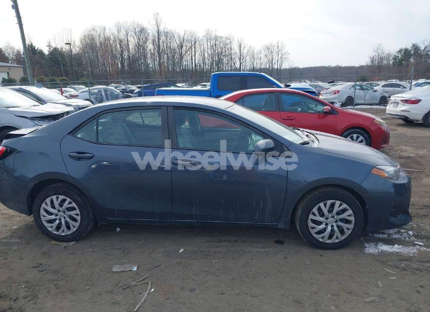 Photo 13 of 2017 Toyota Corolla LE (VIN 2T1BURHE6HC844465)