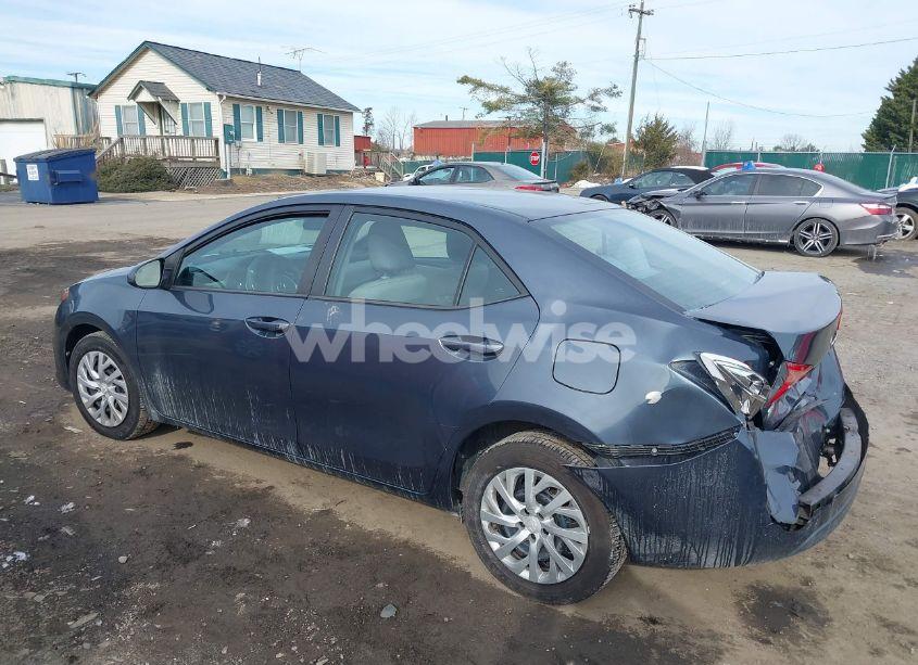 Photo 3 of 2017 Toyota Corolla LE (VIN 2T1BURHE6HC844465)