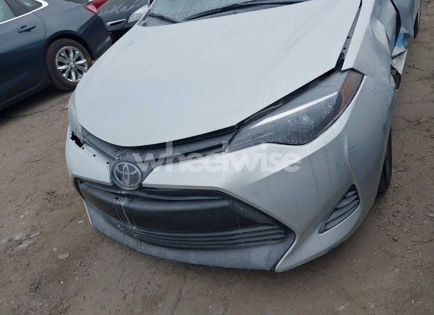 Photo 17 of 2017 Toyota Corolla LE (VIN 2T1BURHE6HC844501)