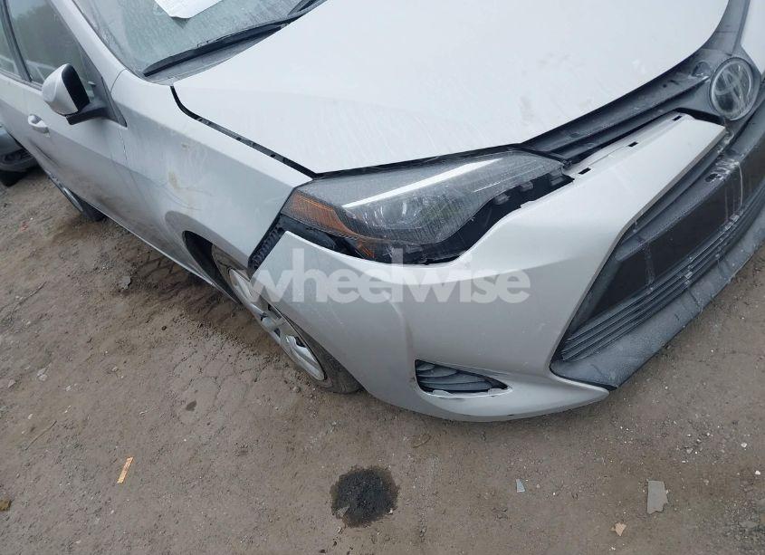 Photo 18 of 2017 Toyota Corolla LE (VIN 2T1BURHE6HC844501)