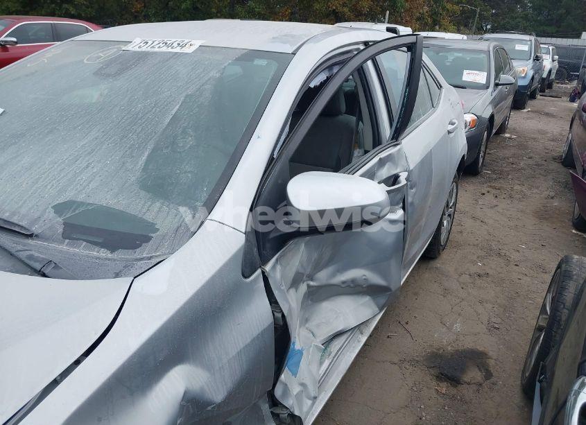 Photo 6 of 2017 Toyota Corolla LE (VIN 2T1BURHE6HC844501)