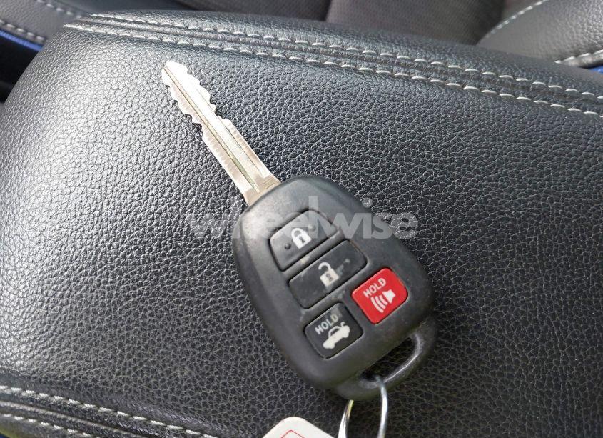 Photo 11 of 2017 Toyota Corolla SE (VIN 2T1BURHE6HC847821)