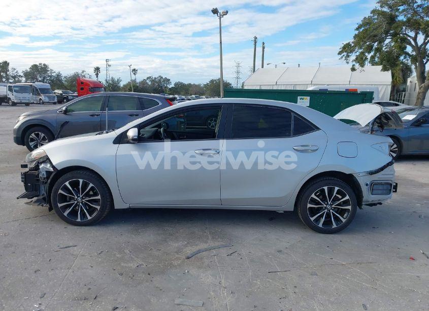 Photo 15 of 2017 Toyota Corolla SE (VIN 2T1BURHE6HC847821)