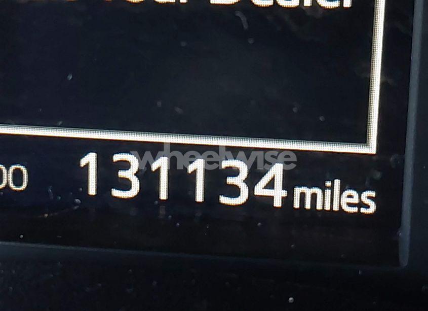 Photo 16 of 2017 Toyota Corolla SE (VIN 2T1BURHE6HC847821)