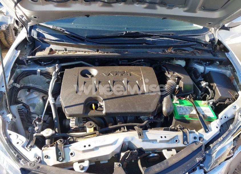 Photo 10 of 2017 Toyota Corolla LE (VIN 2T1BURHE6HC856955)