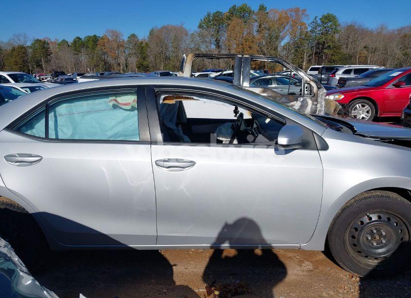 Photo 13 of 2017 Toyota Corolla LE (VIN 2T1BURHE6HC856955)