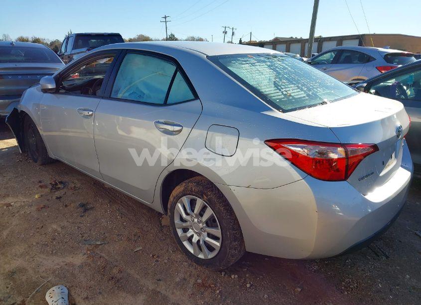 Photo 3 of 2017 Toyota Corolla LE (VIN 2T1BURHE6HC856955)