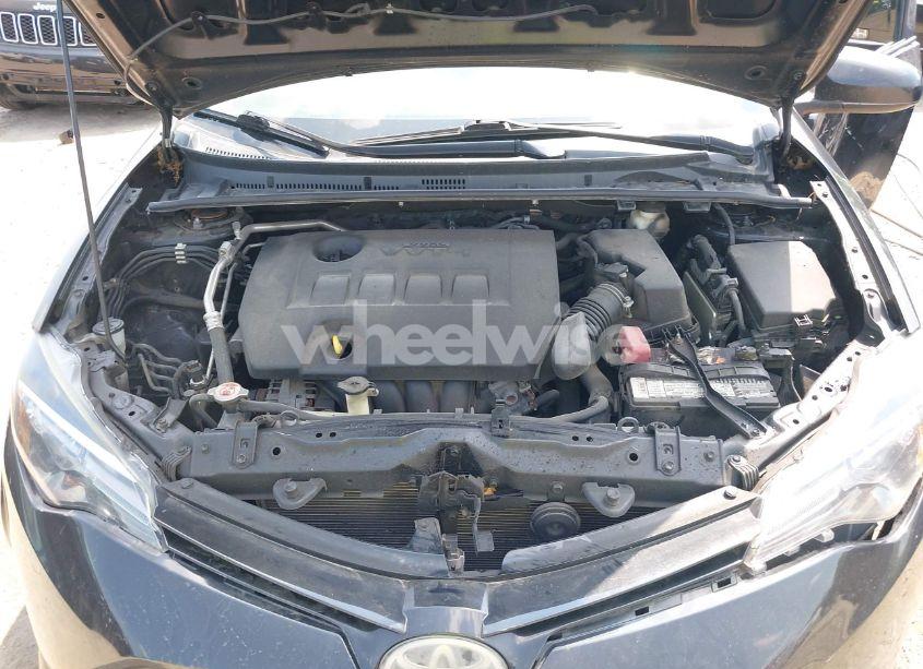Photo 10 of 2017 Toyota Corolla LE (VIN 2T1BURHE6HC861833)