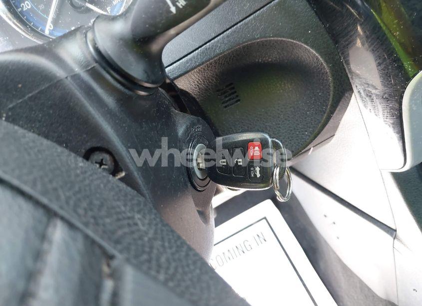 Photo 11 of 2017 Toyota Corolla LE (VIN 2T1BURHE6HC861833)