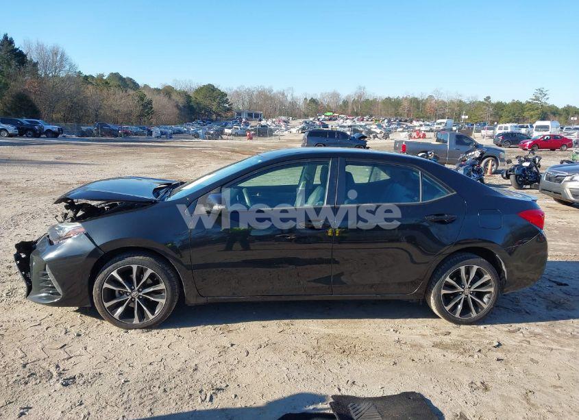 Photo 14 of 2017 Toyota Corolla SE (VIN 2T1BURHE6HC879099)