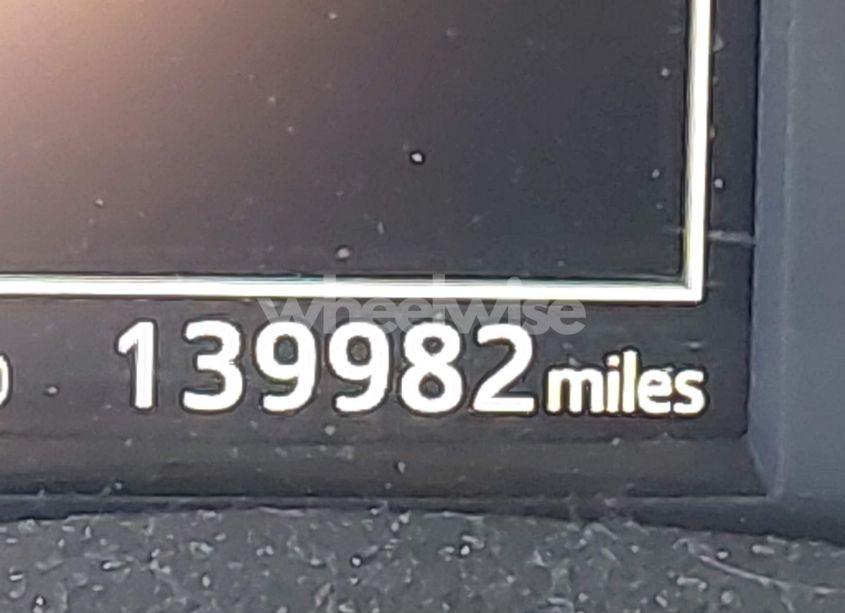 Photo 15 of 2017 Toyota Corolla SE (VIN 2T1BURHE6HC879099)