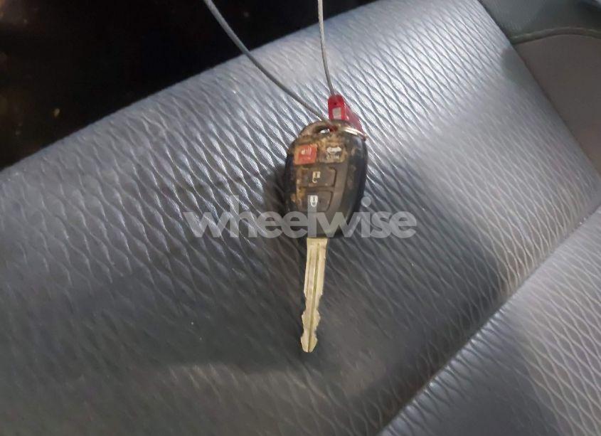 Photo 11 of 2017 Toyota Corolla LE (VIN 2T1BURHE6HC900386)