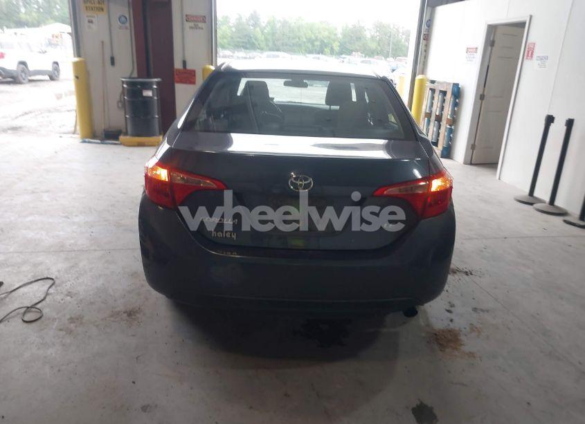 Photo 16 of 2017 Toyota Corolla LE (VIN 2T1BURHE6HC900386)