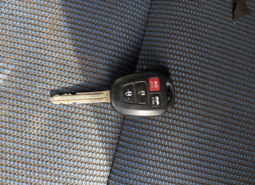 Photo 11 of 2017 Toyota Corolla SE (VIN 2T1BURHE6HC915342)