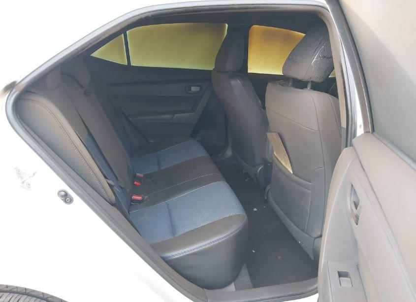 Photo 8 of 2017 Toyota Corolla SE (VIN 2T1BURHE6HC915342)