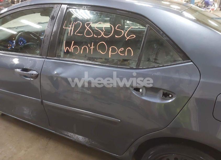 Photo 18 of 2017 Toyota Corolla LE (VIN 2T1BURHE6HC915681)