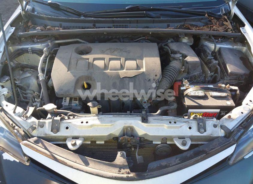 Photo 10 of 2017 Toyota Corolla SE (VIN 2T1BURHE6HC915938)