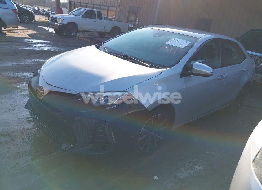 Photo 2 of 2017 Toyota Corolla SE (VIN 2T1BURHE6HC915938)