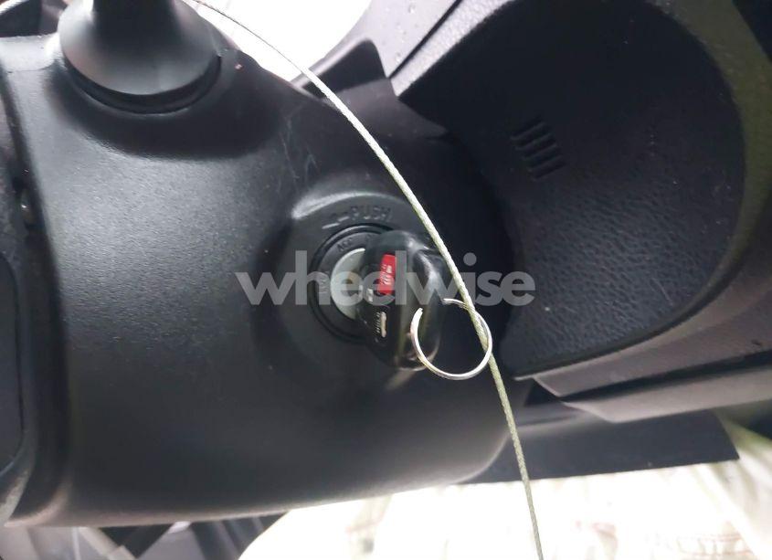 Photo 11 of 2017 Toyota Corolla SE (VIN 2T1BURHE6HC916197)