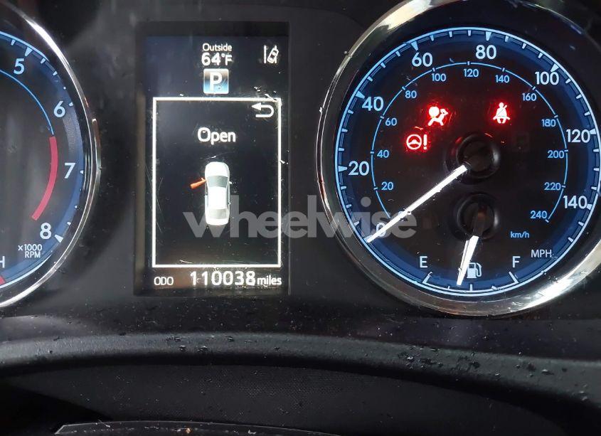 Photo 7 of 2017 Toyota Corolla SE (VIN 2T1BURHE6HC916197)