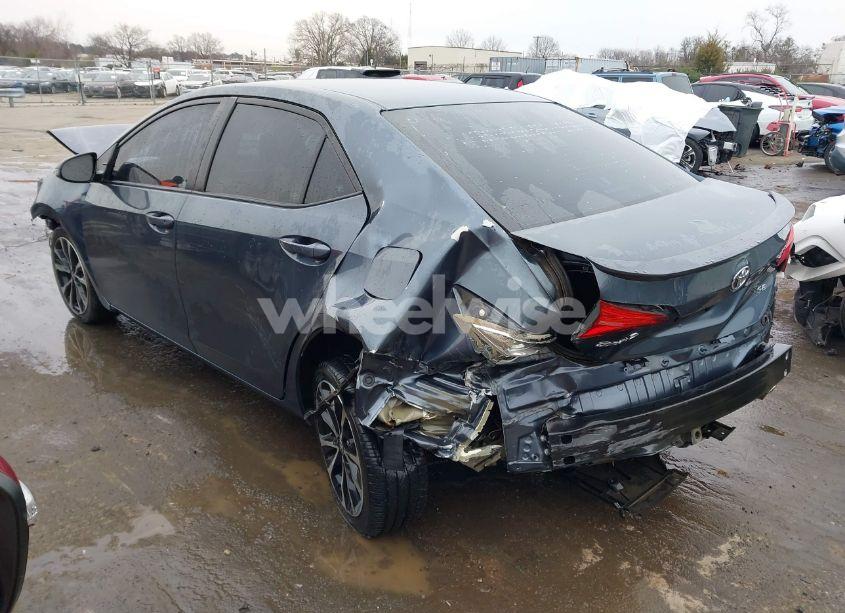 Photo 3 of 2017 Toyota Corolla SE (VIN 2T1BURHE6HC918628)