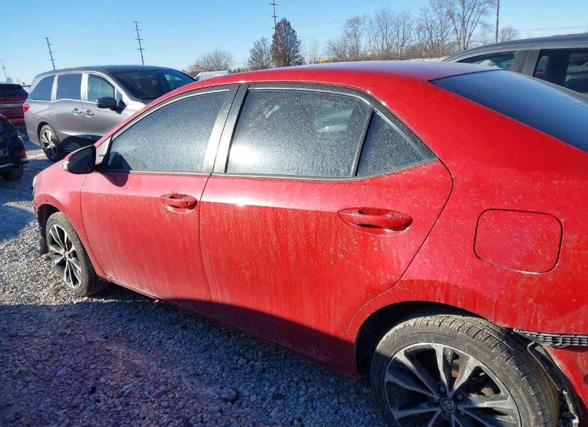 Photo 15 of 2017 Toyota Corolla SE (VIN 2T1BURHE6HC923800)