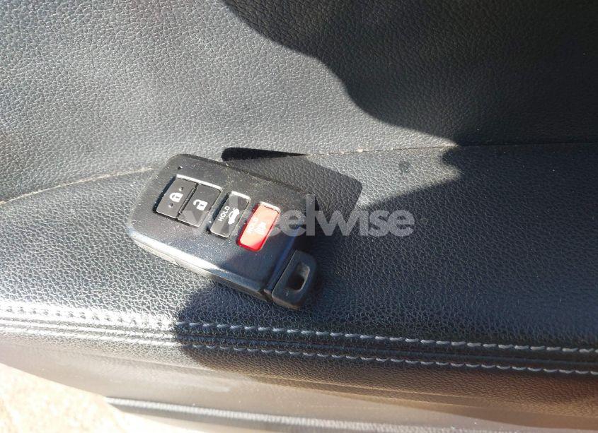 Photo 11 of 2017 Toyota Corolla XLE (VIN 2T1BURHE6HC927359)