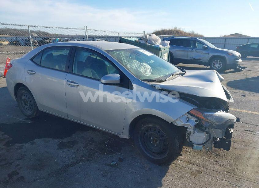 2017 Toyota Corolla LE (VIN 2T1BURHE6HC939172) main photo