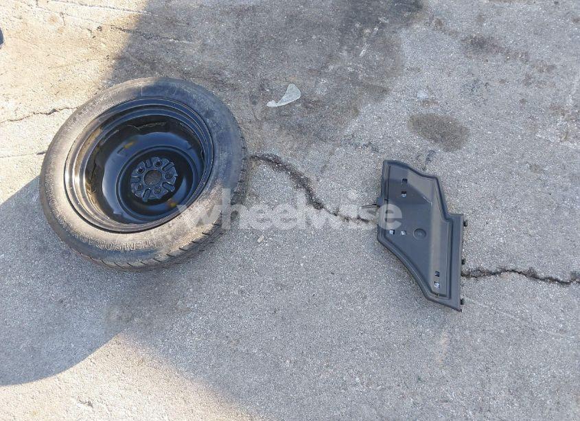 Photo 12 of 2017 Toyota Corolla LE (VIN 2T1BURHE6HC939172)